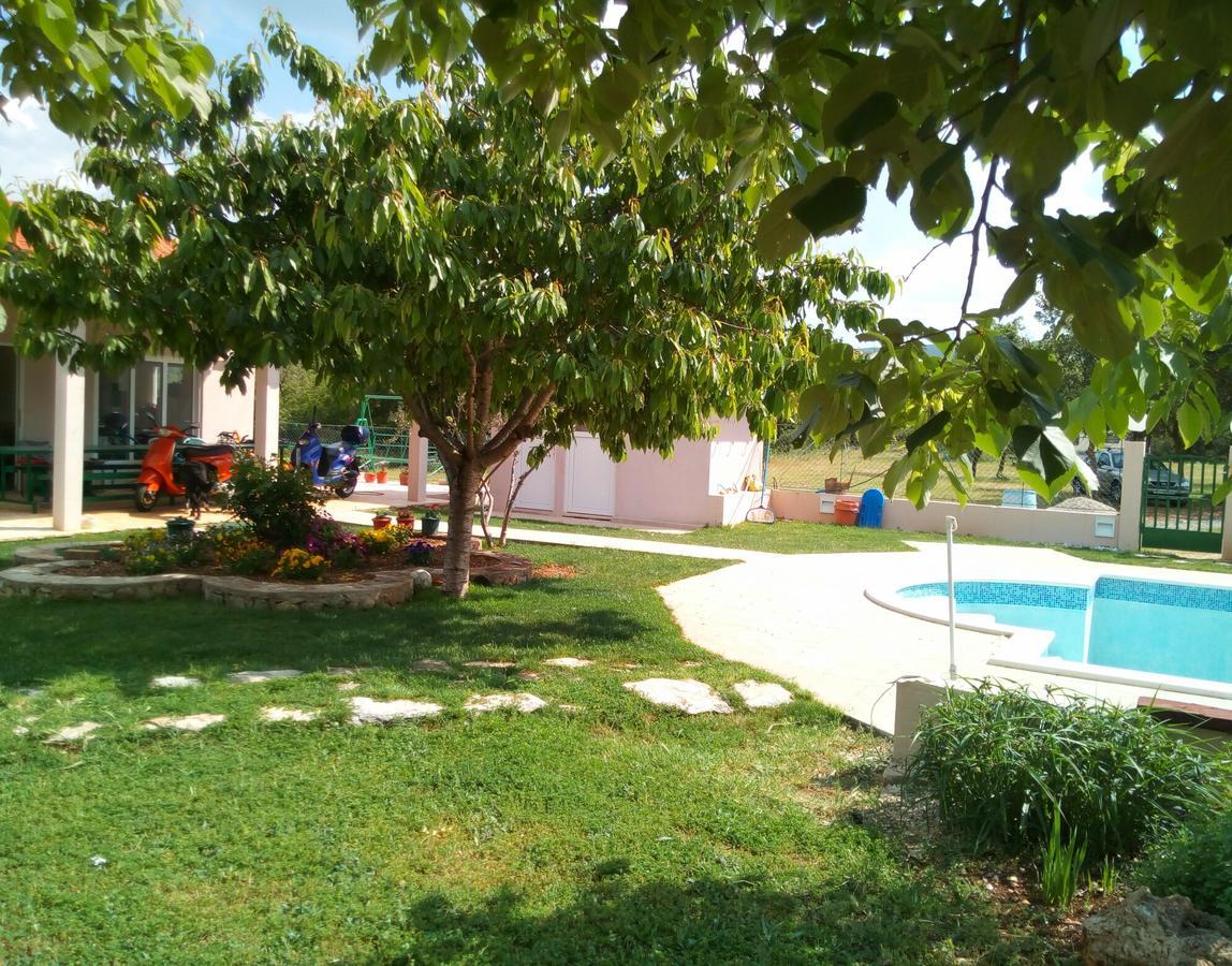 Kaja House Apartments لازوفاك المظهر الخارجي الصورة