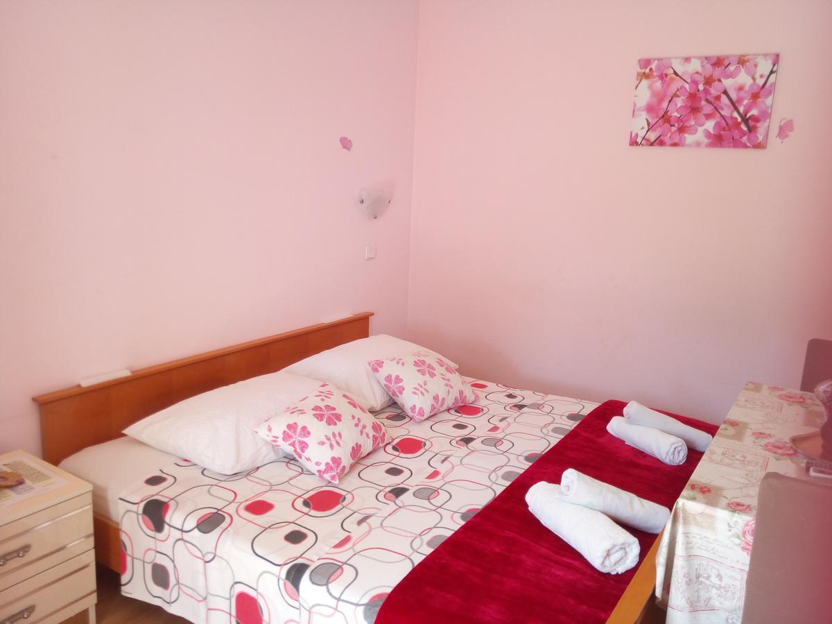 Kaja House Apartments لازوفاك المظهر الخارجي الصورة