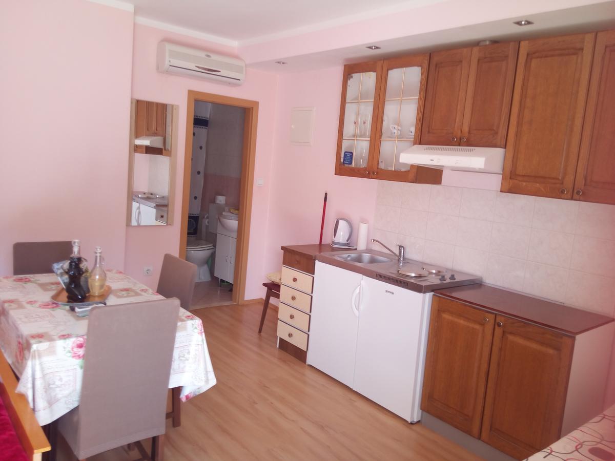 Kaja House Apartments لازوفاك المظهر الخارجي الصورة